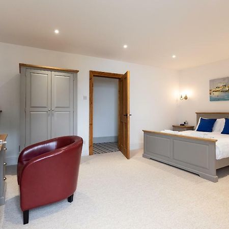 Lynton Cottage Seaview Apartments リントン エクステリア 写真