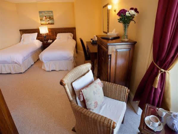 Lynton Cottage Seaview Apartments リントン エクステリア 写真