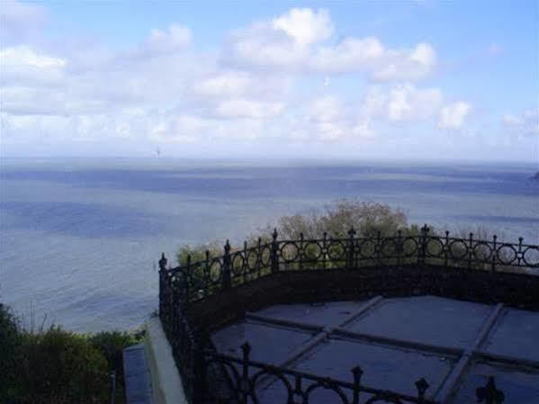 Lynton Cottage Seaview Apartments リントン エクステリア 写真
