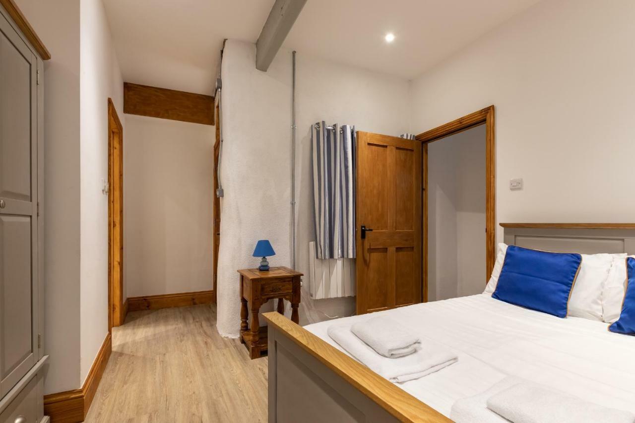 Lynton Cottage Seaview Apartments リントン エクステリア 写真